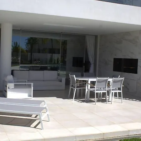 Lakes 24 - Av Da Falesia *