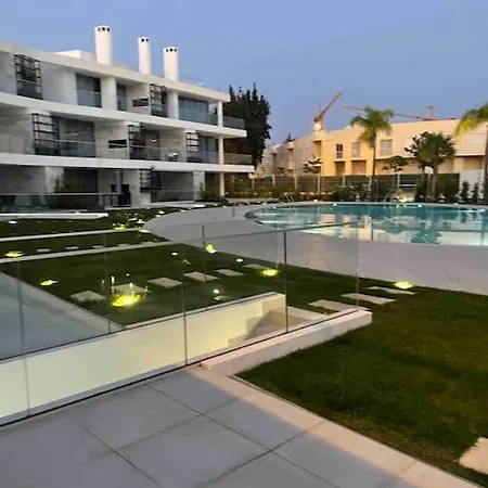 Lakes 24 - Av Da Falesia Apartamento